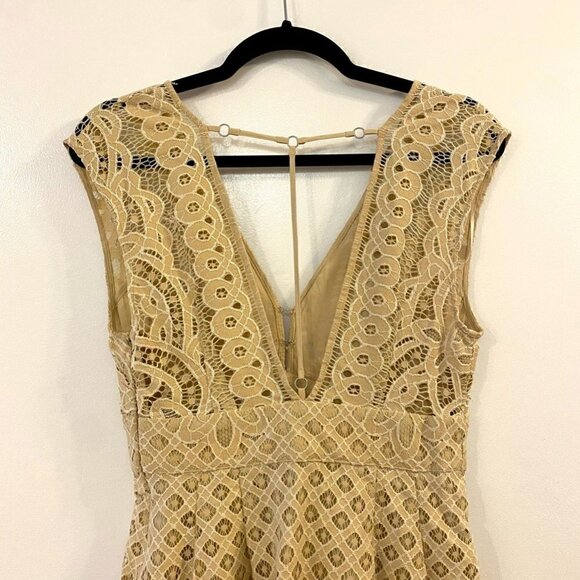 Free People Womens A Line Mini Dress Beige Lace V Neck Sleeveless Lined T-Back 4 - Picture 5 of 8